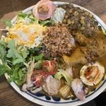 スタンド ツマミグイ - 合盛りカレー