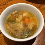 ビストロ ア ラ ドゥマンド - スープ