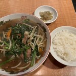 天坊 - レバニラめん  半ライス  ザーサイ