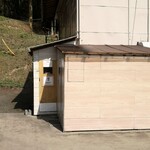 手打ち らーめん 響 - お店はこんな感じですが、ラーメンはバツグンです！