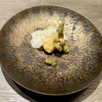 TOSAGE - Amuse：トラフグ白子とたらの芽のフリット