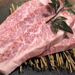 ホルモンセンター丸ちゃん - 特上カルビ