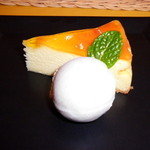 ジラソウ - 北海道産ｸﾘｰﾑﾁｰｽﾞを使ったﾁｰｽﾞｹｰｷ&ﾊﾞﾅﾅのｱｲｽｸﾘｰﾑ