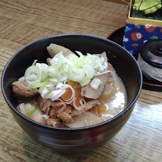 即興料理や定食なども、ご要望に応じてその場でお作りいたします
