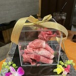 Zenseki Koshitsu E-Gomatsusakagyuusemmonten Yakiniku Kiwami - 