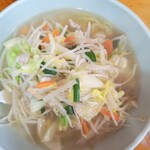 242525201 - 野菜タップリ！豚肉と野菜の旨味が融合した塩スープ、最高です！