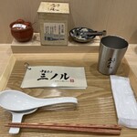 おダシと銀しゃり 中華そば 三ノル - 