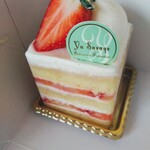 パティスリー ユウ ササゲ - いちごのショートケーキ