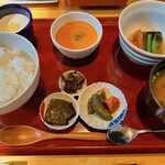 温泉山荘 だいこんの花 - 