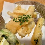 さわらぎ - 徳島産の筍の天ぷらも木の芽の香りが立って良かったです。