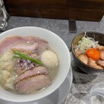 宍道湖しじみ中華蕎麦 琥珀 - 