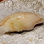 鮨 近藤 - スミイカ　肉厚で甘味があり独特の歯ごたえが楽しめます。