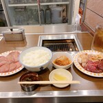 Yakiniku Heiwa - 