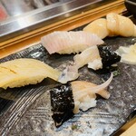 Tachigui Dokoro Chokotto Sushi - イカ・えんがわ・ホタテ・ゲソ