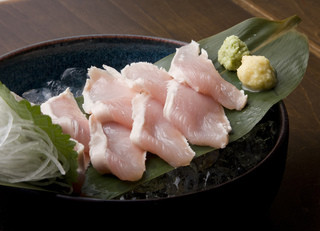 Torisuke - 鶏料理専門！鮮度抜群のとり刺し５６０円