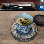 クロモリ - スープ蒸し餃子（灌湯餃） 　～気仙沼市 ふかひれ・干貝柱、泉区 椎茸、角田市 野田鴨、名取市 芹