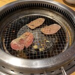 Yakiniku Kingu - タン塩連発！