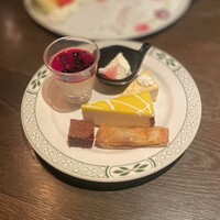 ロウリーズ・ザ・プライムリブ 恵比寿ガーデンプレイス店 - デザートビュッフェ＾＾