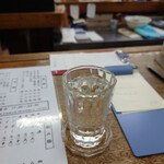 からす森 - 日本酒は常温、燗付けは酔いすぎます
      