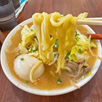Yokohama Ramen Nanana Naya - 麺は丸山製麺の「弐七家」さん特注麺