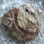 ラ ブーランジェリー ド ハリマヤ - 木の実のルヴァン