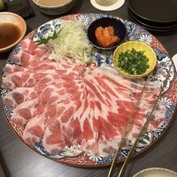 しゃぶしゃぶ 吟半 お台場店 - 