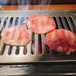 Yakiniku Ambi - 