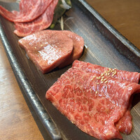 蕃 YORONIKU - 