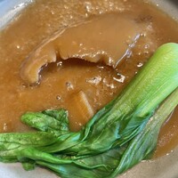 中国料理 礼華 四君子草 - 土鍋入りフカヒレ煮込み
