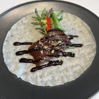 中国料理 礼華 四君子草 - 北京ダックとフレッシュ野菜クレープ包み