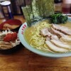 ラーメン六角家 戸塚店