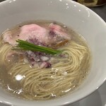 宍道湖しじみ中華蕎麦 琥珀 - 塩ラーメン並