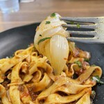 シャトン - オーブンで焼いた新玉ねぎ