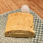 しおて - 奥久慈卵の出汁巻きプレーン990円シェア後