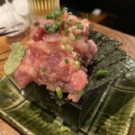 マグロと炉端 成る - 