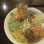 一寸法師 - 人参とシソ麺