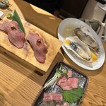 神戸牛焼肉&生タン料理 舌賛 - 