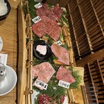 神戸牛焼肉&生タン料理 舌賛 - 