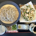 和麺家 中里 - 料理写真:大判かき揚げそば　９５０円　(2024/03)