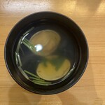 Washoku Yuu - 大きな蛤のお吸い物　三つ葉の香り&蛤の出汁最後まで感動