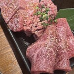 炭火焼肉ホルモン みなみ - 