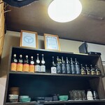Manmaru Botan - 酒の棚