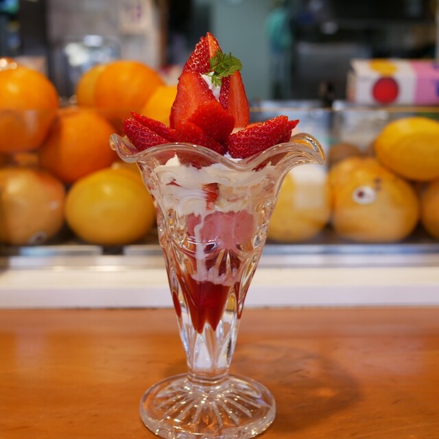 いたがき 本店 - 宮城野通（フルーツパーラー）の写真