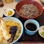 天丼・天ぷら本舗 さん天 - 海老天丼ざるそばセット790円