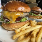 3000日かけて完成した極上ハンバーガー Field - 