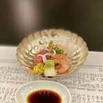 行形亭 - 