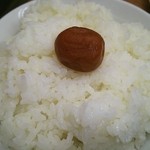 石狩亭 - ライスには梅干しサービス♡
