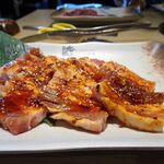 焼肉 九田家 - サムギョプサル990円（ランチ定食は、ビュッフェ食べ放題）