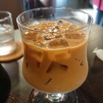 Ebisuya Kissaten - アイスカフェオレ
                      バニラアイスクリームセット 900円