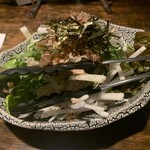 魚酔 - 揚げじゃこと大根のパリパリサラダ